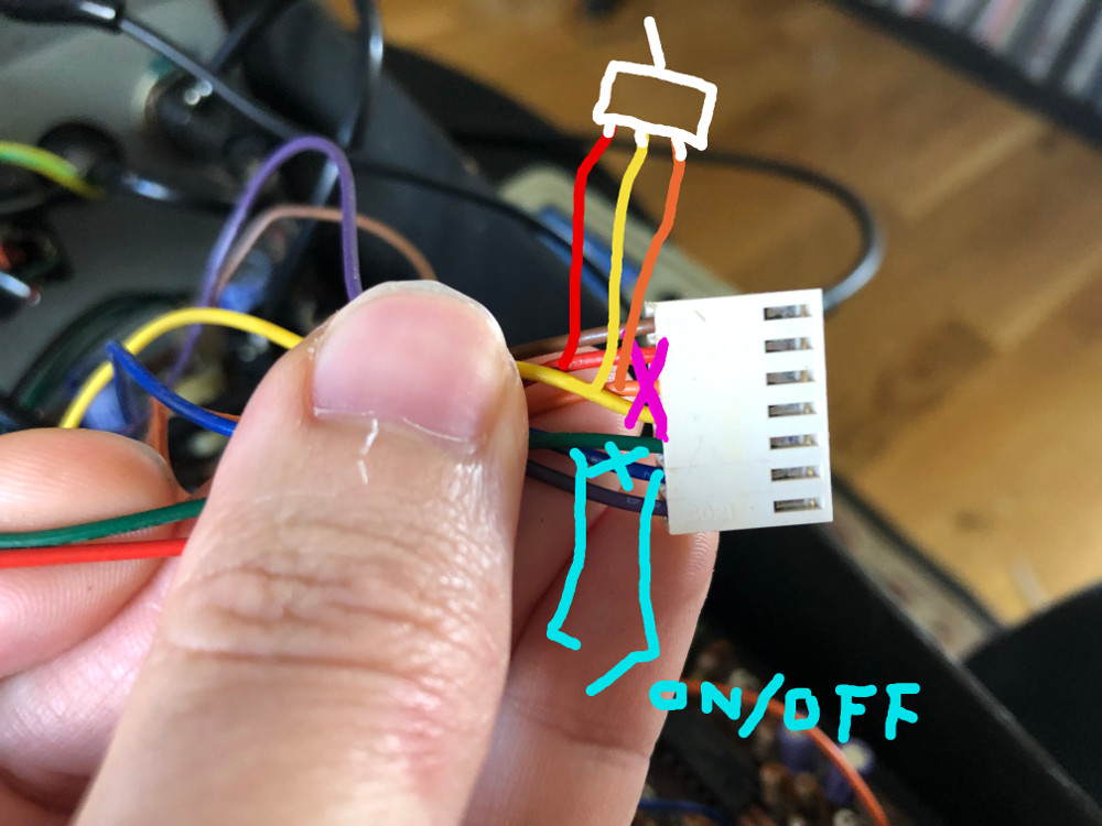 Picture showing connections for mods. Connect green and red to a switch with yellow in the middle for envelope mod.
    Place a on-off switch on the blue wire to toggle resonance, in conjuction with mod shown in next picture